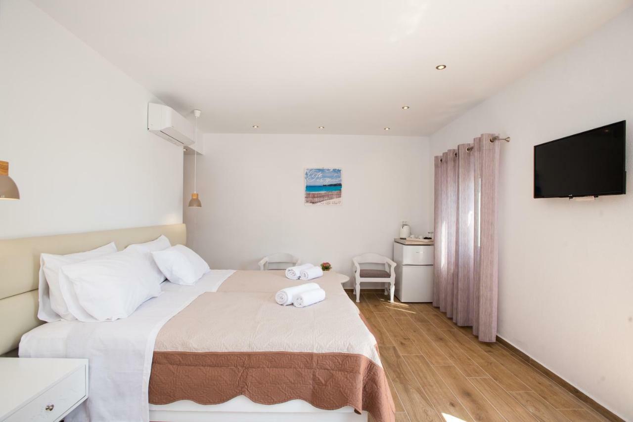 Marina Blue Pensión Ornos (Mykonos)